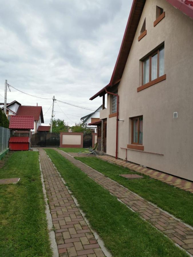 Vila de vacanta Curtea de Argeş Exterior foto